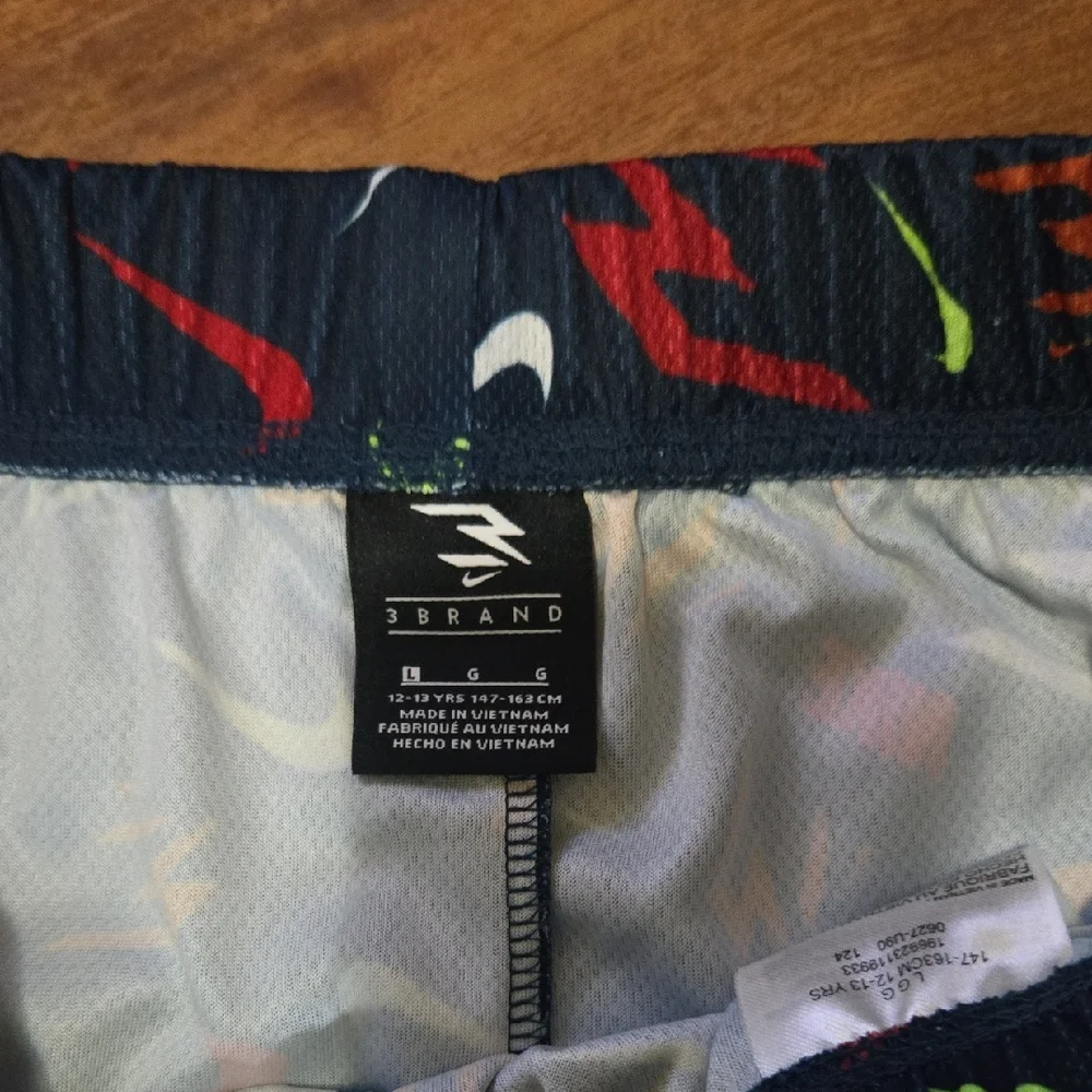 BUNDLE LOTS Variety Nike UNDER AMOUR  Athletic Shorts BOYS LARGE NEW - Picture 11 of 17